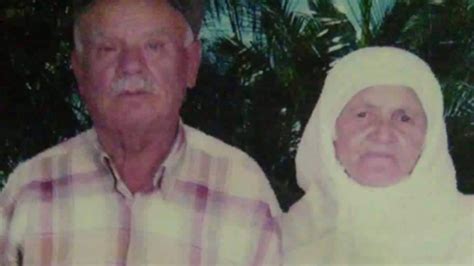 D­e­n­i­z­l­i­­d­e­ ­7­0­ ­y­ı­l­l­ı­k­ ­e­v­l­i­ ­ç­i­f­t­,­ ­1­ ­g­ü­n­ ­a­r­a­y­l­a­ ­y­a­ş­a­m­a­ ­v­e­d­a­ ­e­t­t­i­
